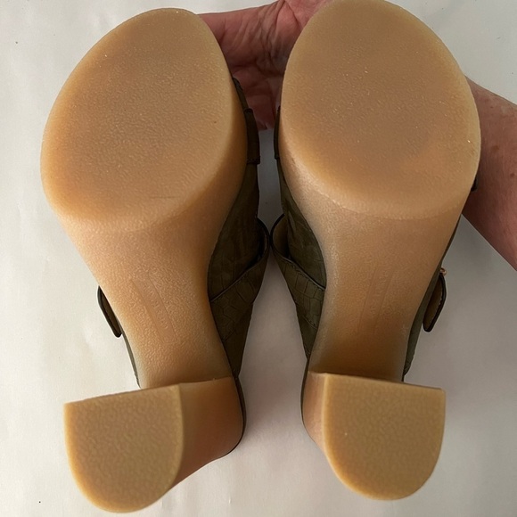 VERONICA BEARD GARRICK CROCO DUAL BUCKLE PLATFORM SANDALS IN KHAKI Size 6 New - Picture 7 of 13